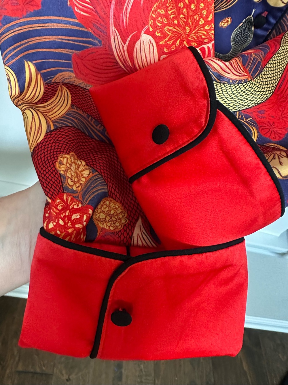 Aria by Averie Two-Piece Red Snake Print Satin Pajama Set Long Pants - Small - Picture 5 of 10
